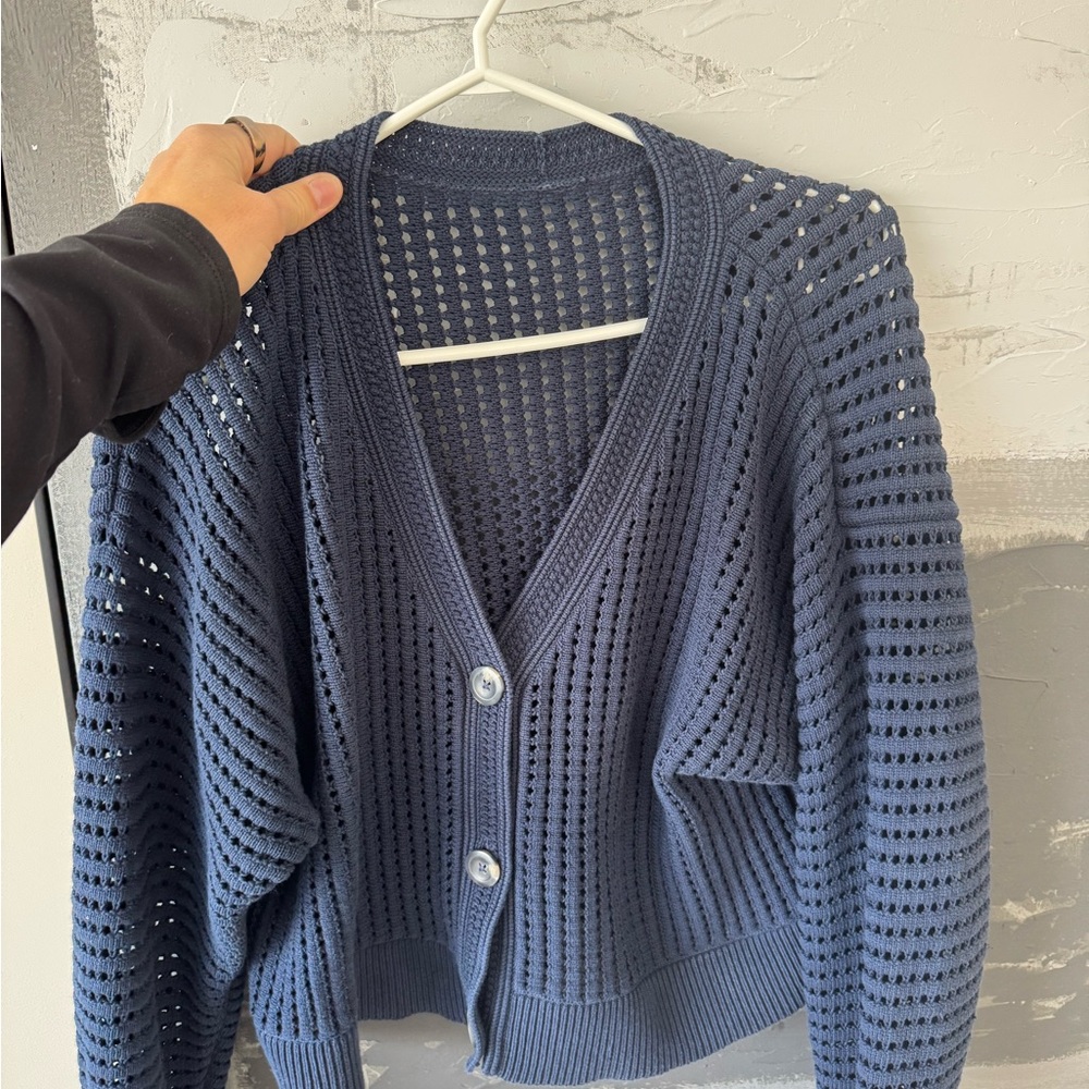 Women's Lululemon Navy Blue Knit Sweater